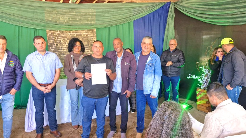 Prefeitura realiza lançamento do projeto “Equoterapia 40+” com autoridades e representantes da sociedade civil