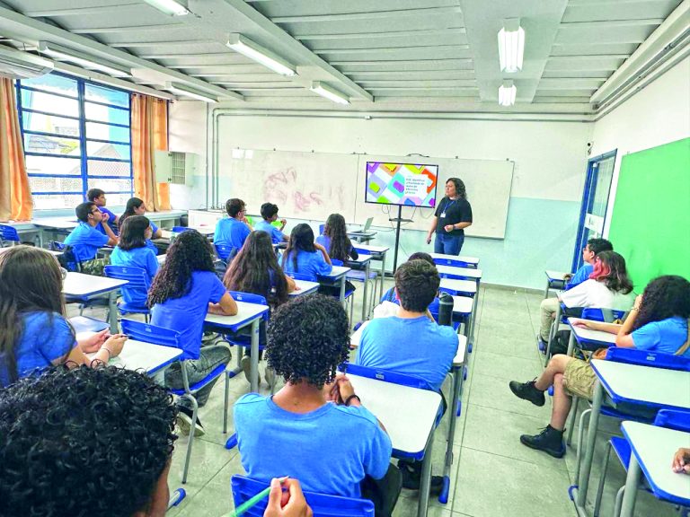 Escolas da Unidade Regional de Ensino de Pindamonhangaba iniciam à ...