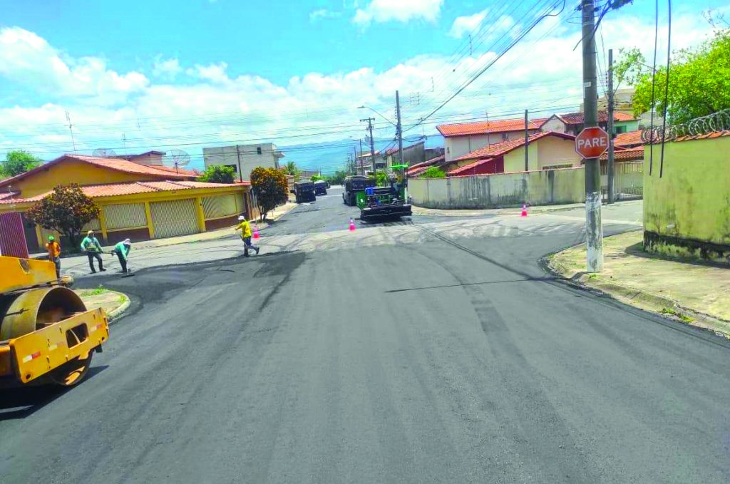 Nova praça transforma região do Jardim Carlota