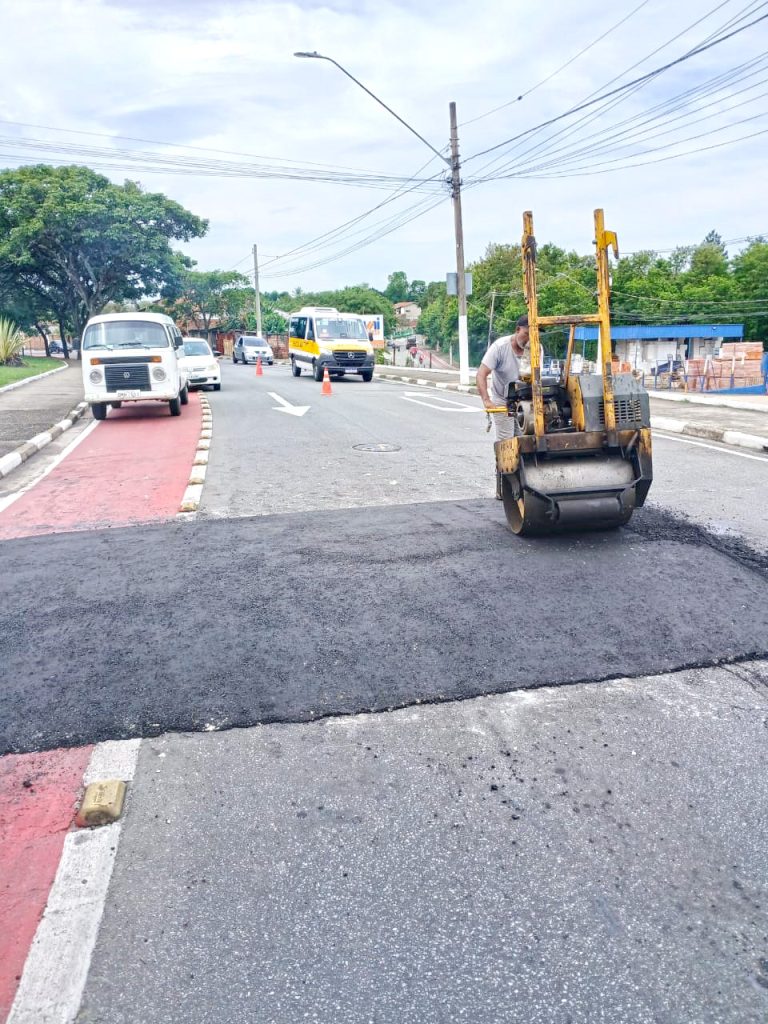 Lombadas reforçam segurança na Via Expressa e no Nova Esperança