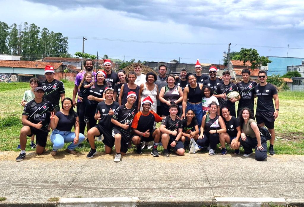 Projeto “Amigos do Pinda Rugby” leva solidariedade e alegria para centenas de criança neste Natal