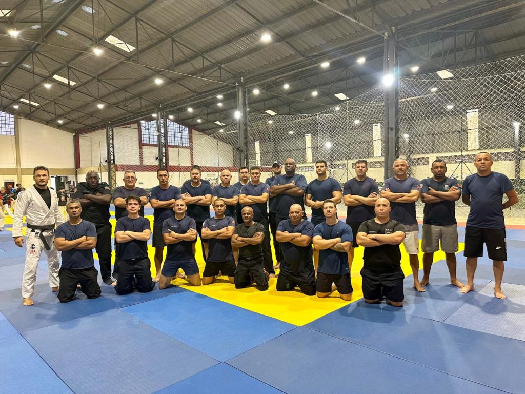 GCM de Pindamonhangaba realiza instrução de defesa pessoal