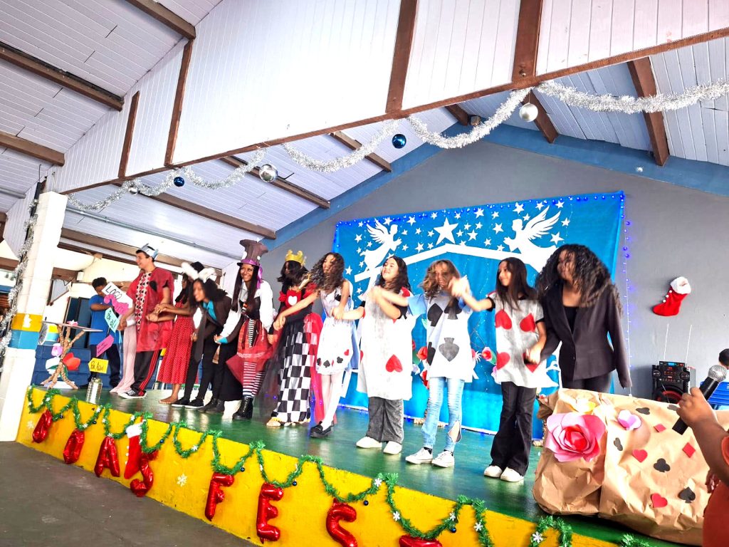 Projeto Teatro Educação encerra atividades com apresentações que valorizam arte e protagonismo estudantil