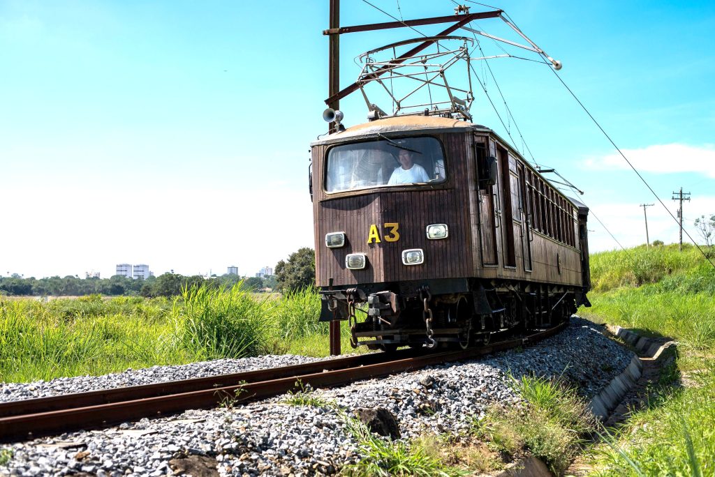 Governador assina decreto de concessão da Estrada de Ferro Campos do Jordão e turismo de Pindamonhangaba será fortalecido