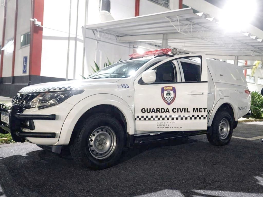 GCM prende suspeito de roubo a posto de combustível em Pindamonhangaba