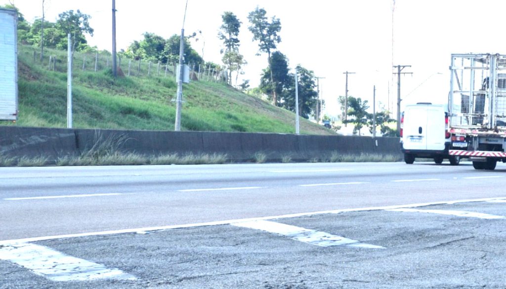 Prefeitura cobra melhorias na Via Dutra