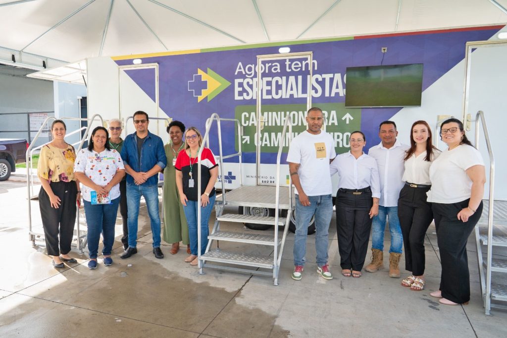 “Agora Tem Especialistas” inaugura unidade móvel para caminhoneiros em Pinda