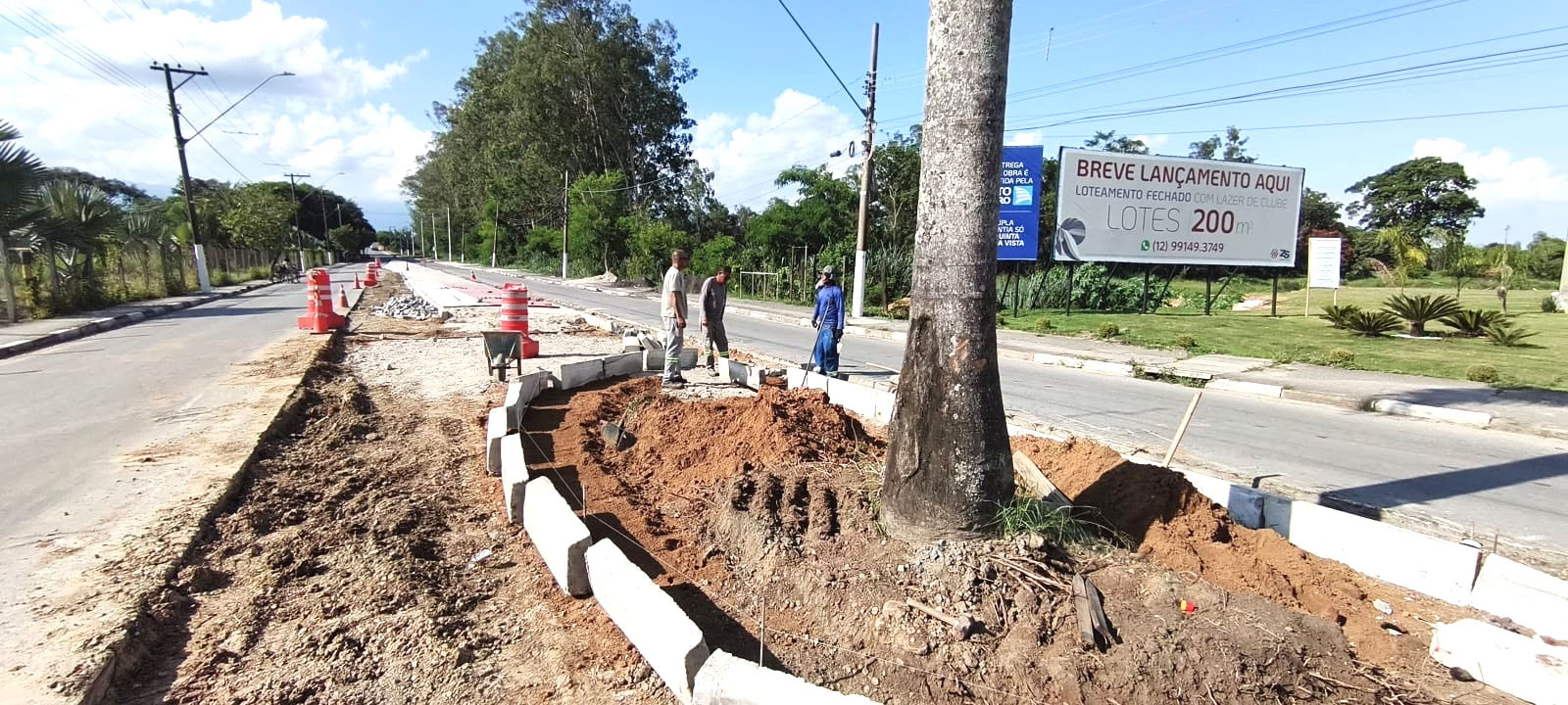 Avenida Theodorico Cavalcante: obras continuam e Prefeitura coleta ...