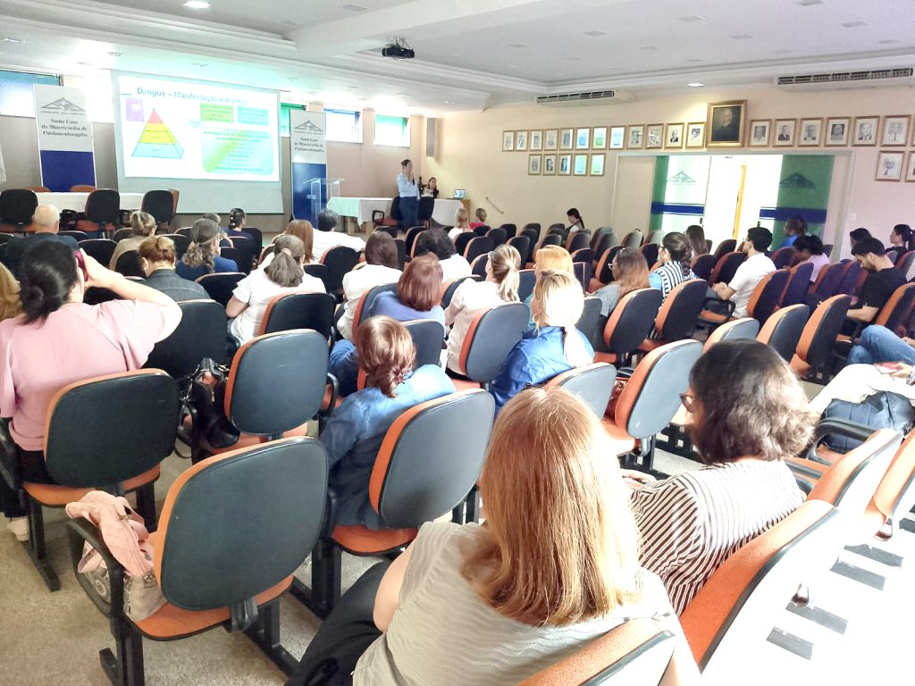 Pinda capacita profissionais da saúde para manejo clínico de arboviroses