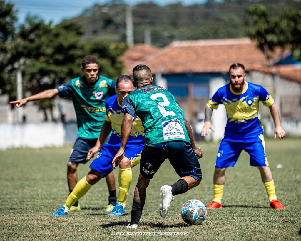 Goleadas, disputas de pênaltis e muita emoção no futebol amador de Pindamonhangaba
