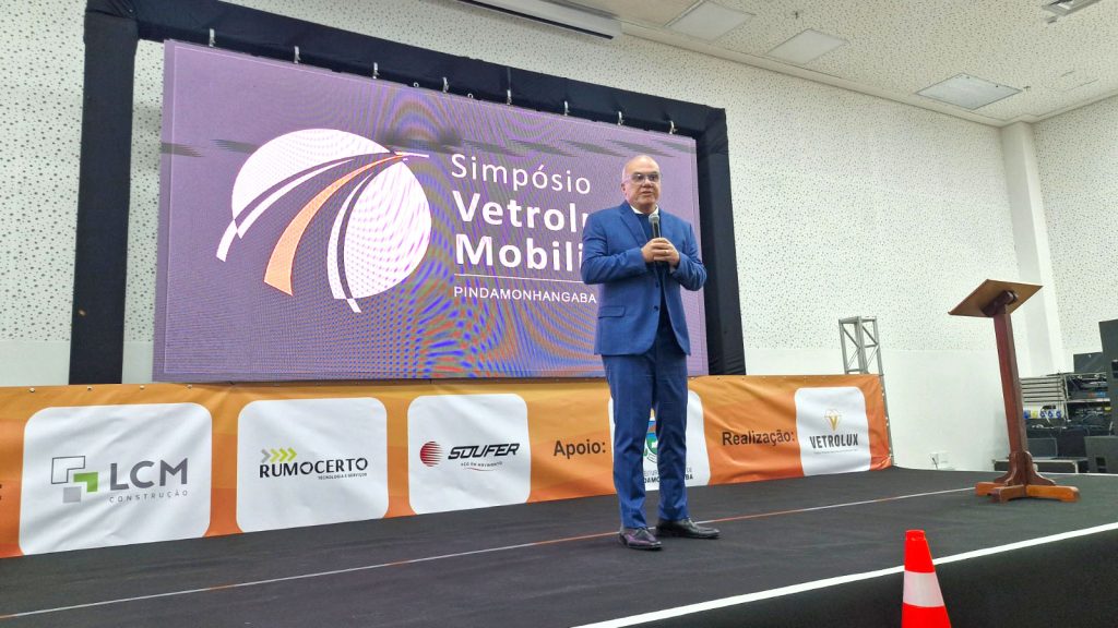 Pindamonhangaba recebe Simpósio Vetrolux e é elogiada pela organização do trânsito