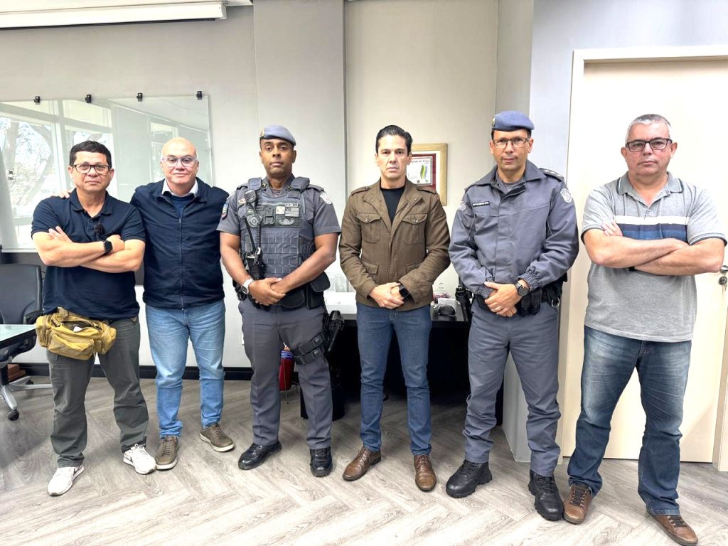 Prefeitura e PM prosseguem melhorias para qualificar atendimento da Base Policial no Vale das Acácias