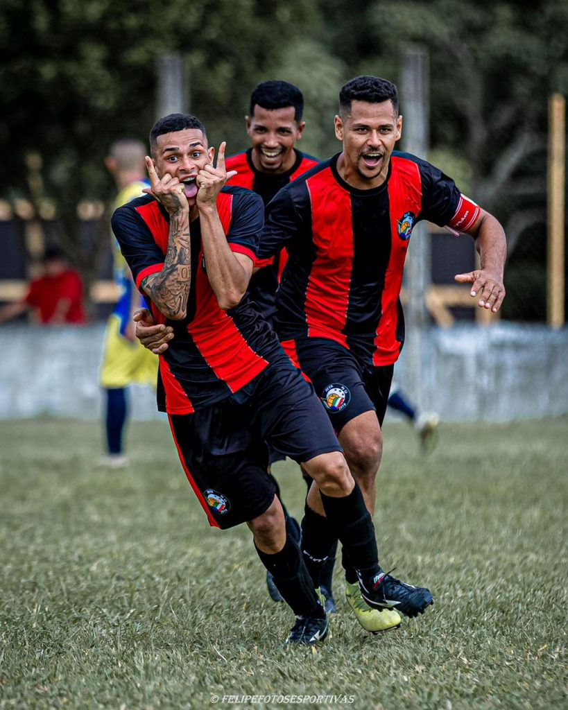 2ª Divisão chega à última rodada da fase de grupos, com disputa aberta por classificação