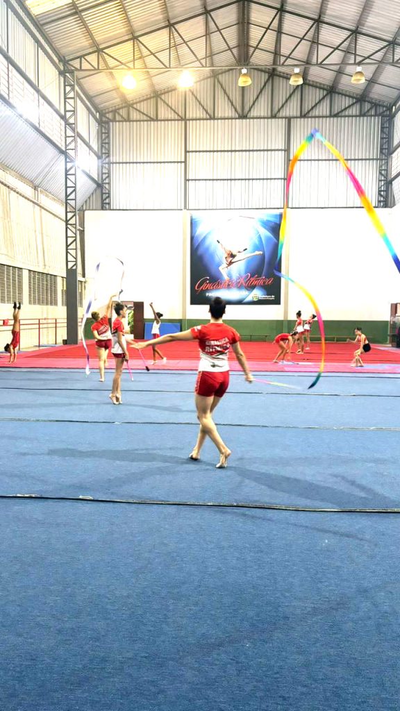 Pinda conquista destaque nos tablados da ginástica rítmica