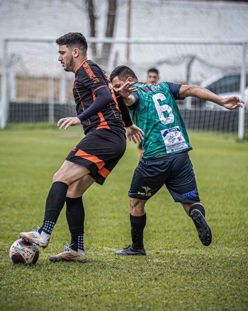 Final de semana com mais jogos do futebol amador no ano teve estreias, goleadas e diversos confrontos disputados em 3 categorias