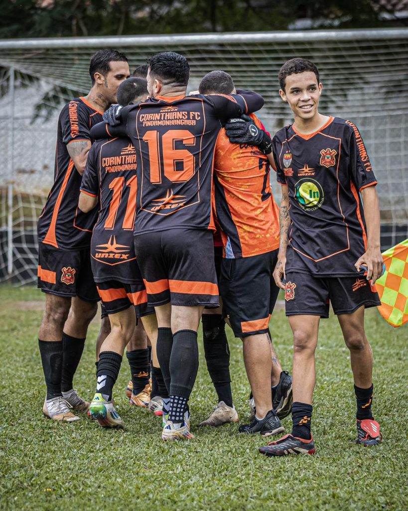 Após um fim de semana com muitos jogos, estão definidos os classificados para as semifinais da 2ª Divisão