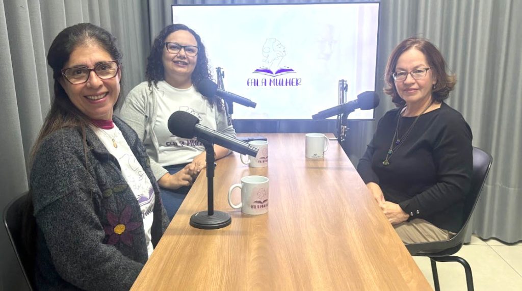 Escritora Juraci Condé compartilha história de vida, educação e literatura no Podcast Fala Mulher