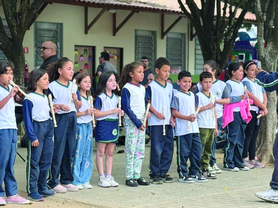 Concerto Didático da Orquestra Filarmônica combina música, educação e celebração pelos 321 anos de Pindamonhangaba