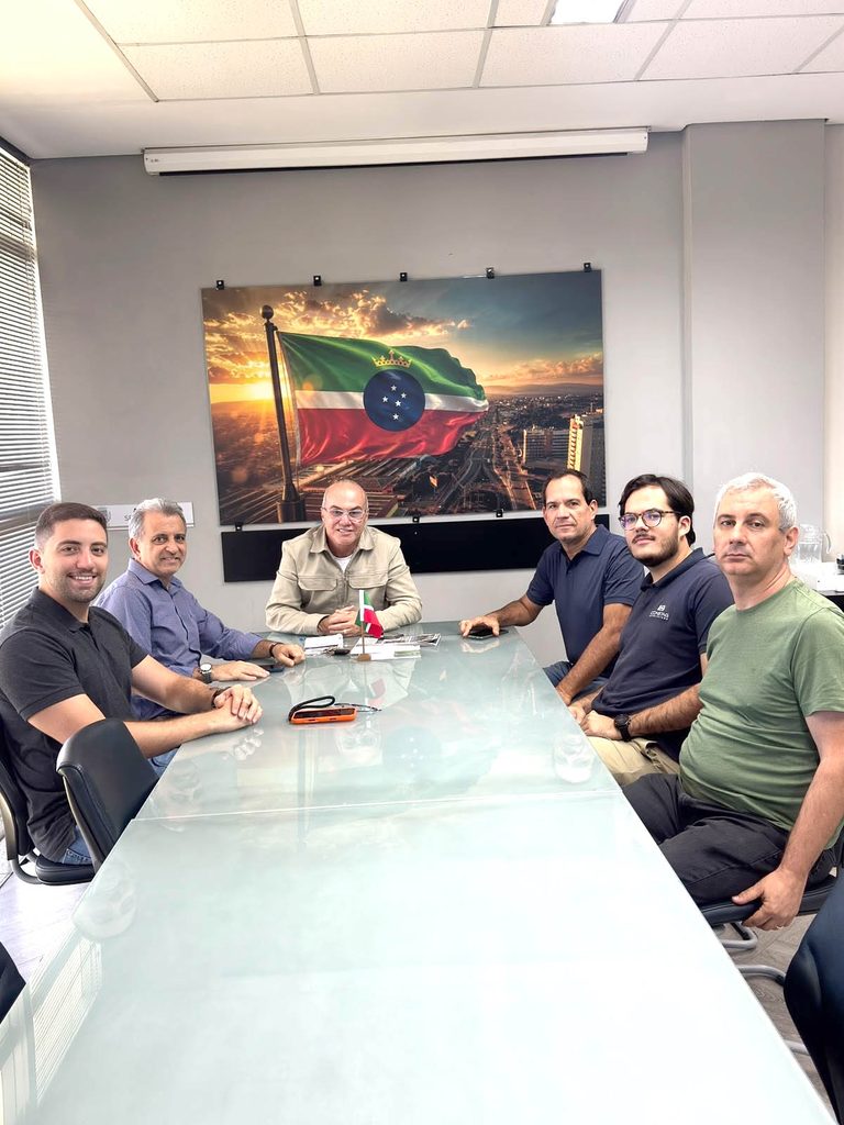 Prefeitura acompanha avanço da obra do Supermercado Máximo em Moreira César
