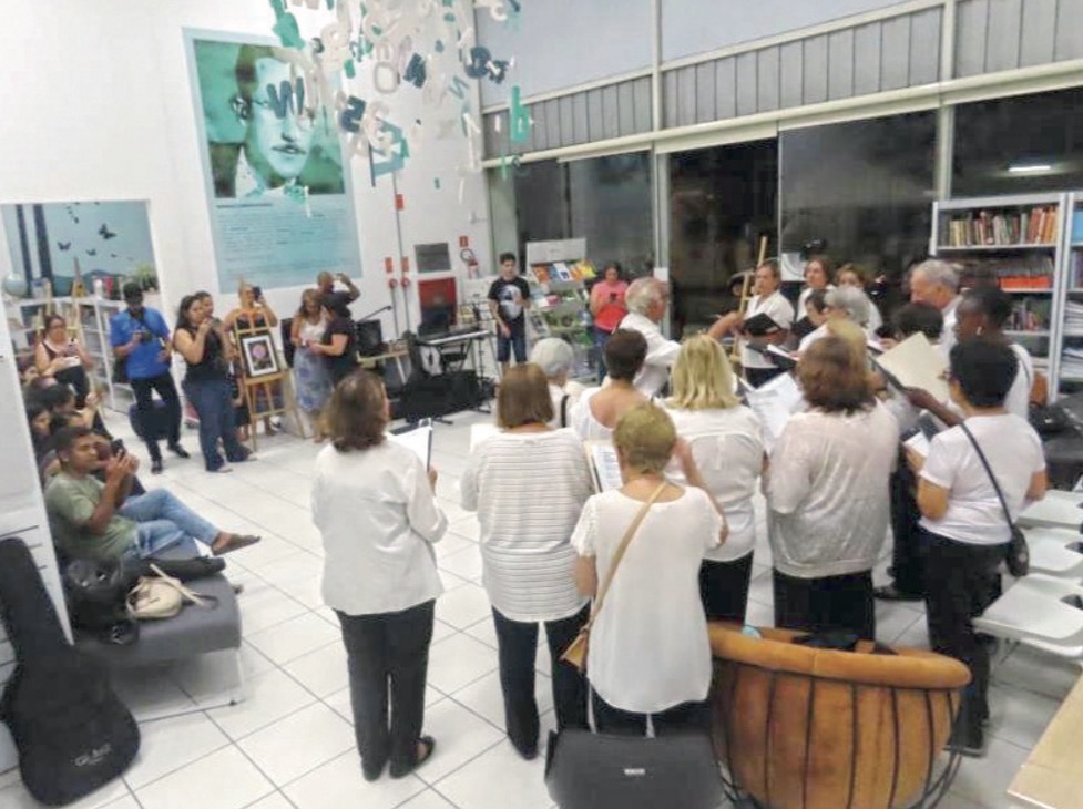 Biblioteca recebe “Quarta Cultural: linhas, contos e cordas”