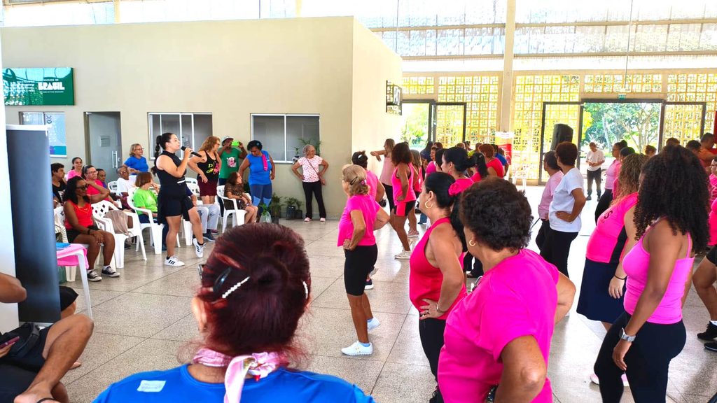 Moreira César recebe ações da campanha do Outubro Rosa