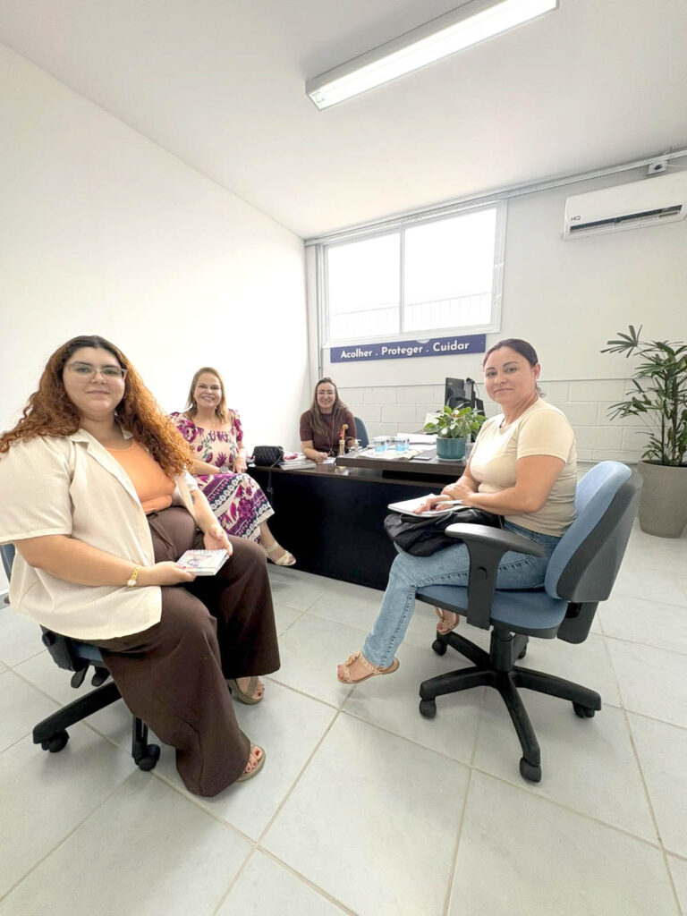 Secretarias da Mulher, Família e Direitos Humanos e de Habitação discutem possibilidades de parceria para ampliar atendimento à população