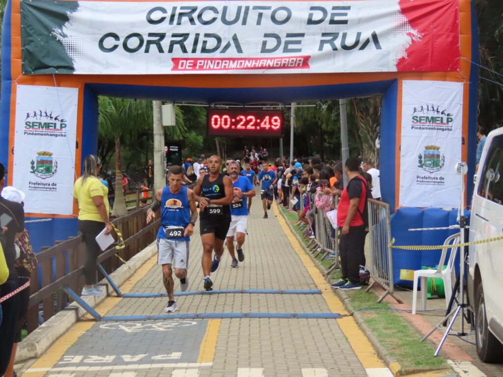 Circuito de Corrida de Rua de Pinda abre inscrições para nova etapa, que terá troféus para os primeiros colocados