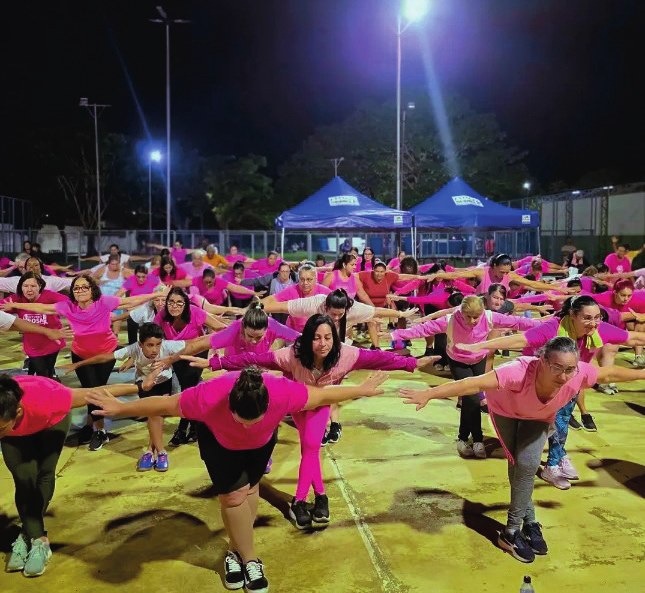 1º Treinão Outubro Rosa reúne cerca de 150 participantes no CE Zito